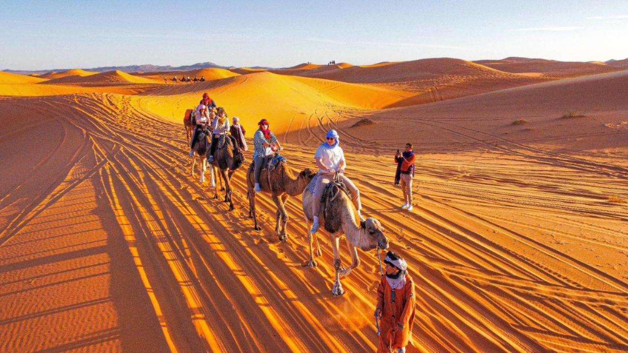 Aladdin Merzouga Camp Exteriör bild